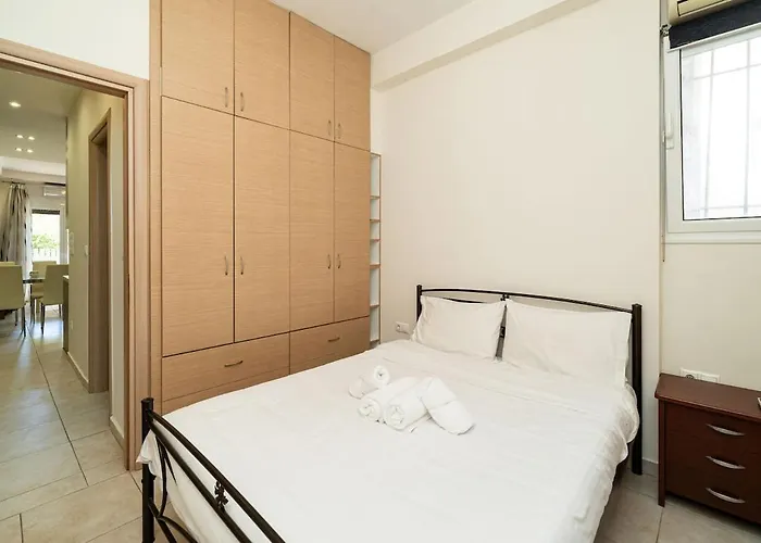 Acropolis Nest